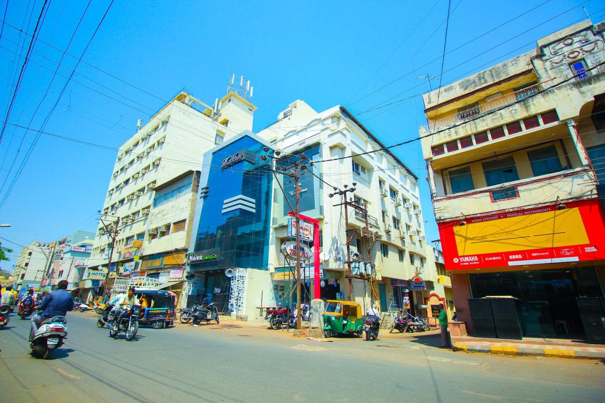 Hotel Upasana Rajkot Exterior foto