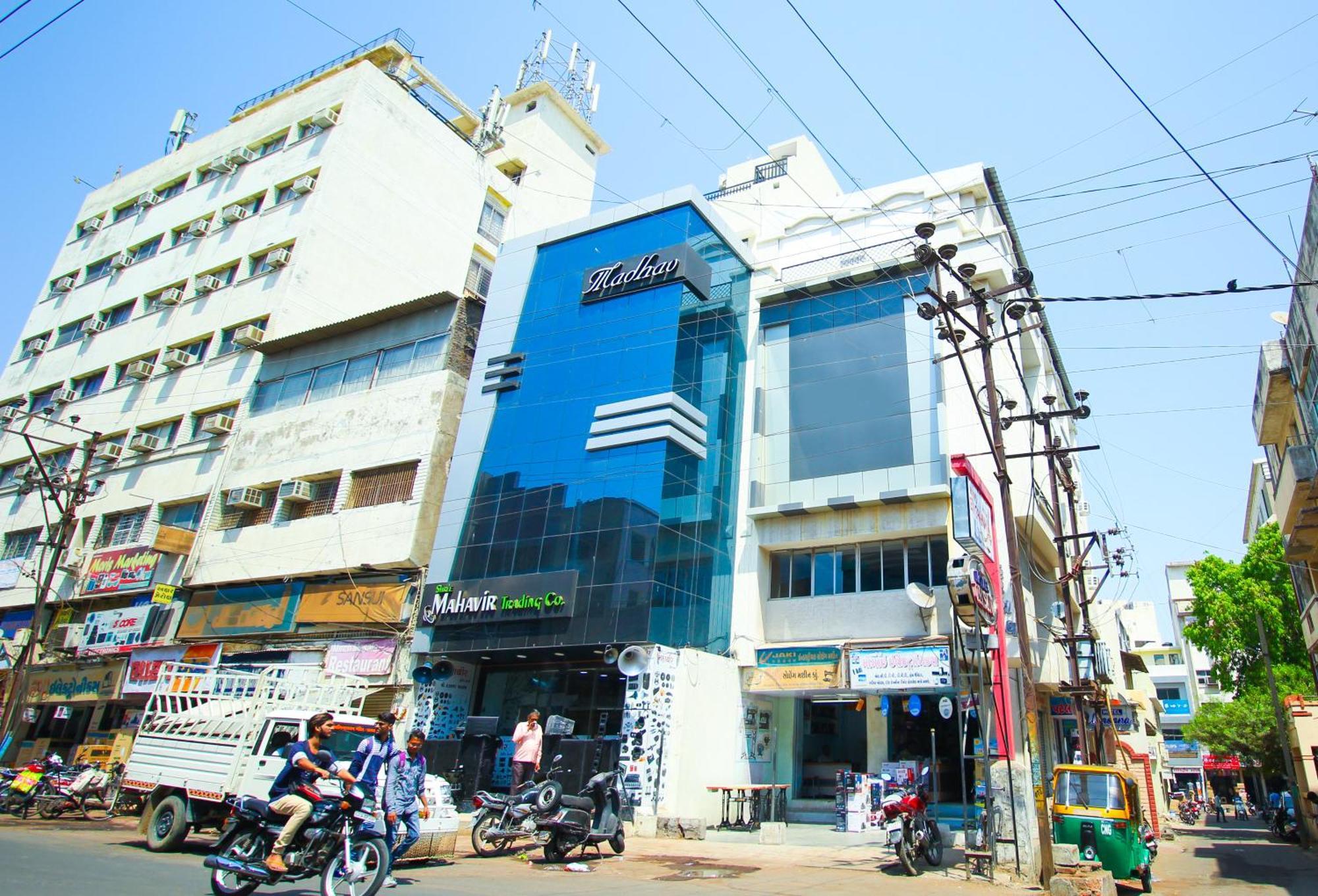 Hotel Upasana Rajkot Exterior foto